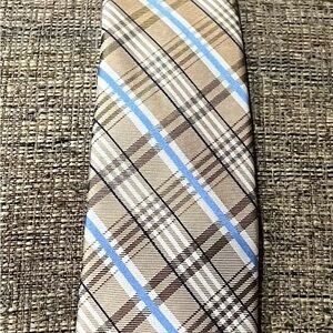 Nautica Tan Plaid Tie with Blue Highlights